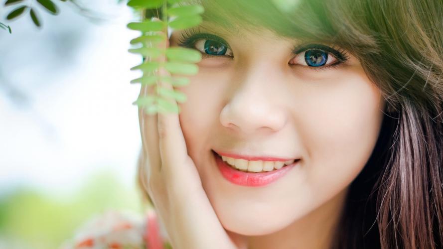 待在室内就不会中暑吗？丨中新真探